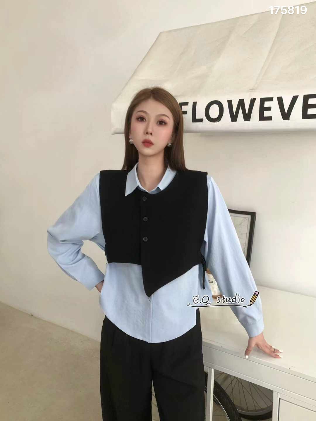 Official Shirt with detachable jacket